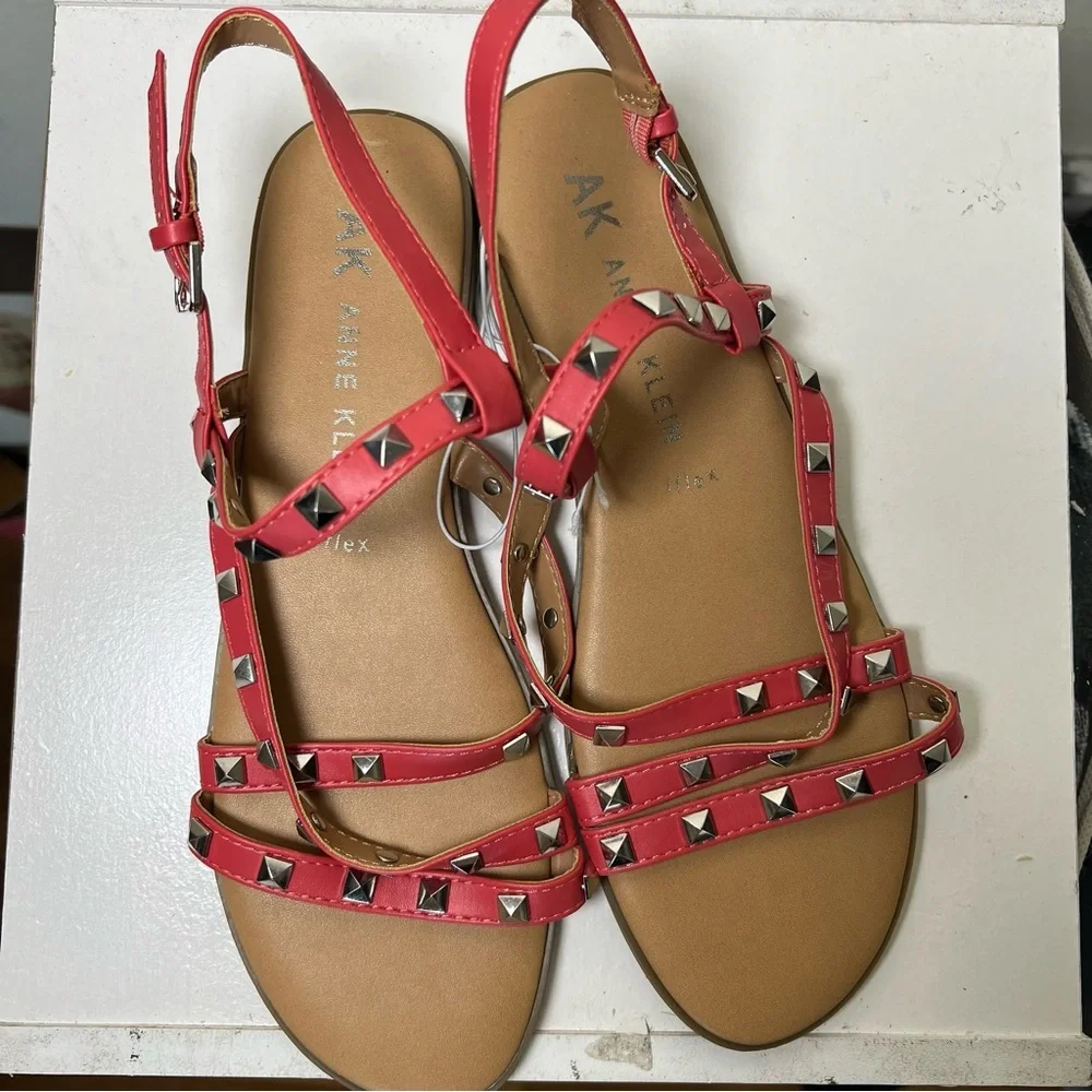 Like New Anne Klein Talulah Coral Pink Studded Flat Gladiator Sandals Sz 8.5 - Picture 9 of 9